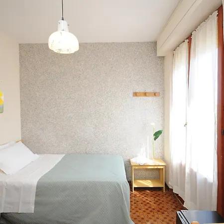 Milton Iris Hotel